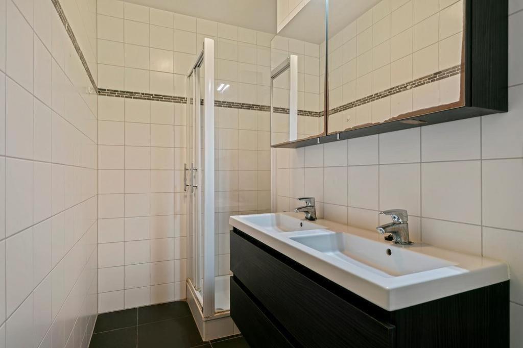 Apartment In Heart Of Brussel City With Balcony View Zewnętrze zdjęcie